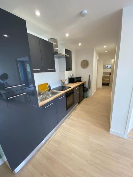 Appartement Familial, 2 Chambres, En Rdc Sur Cour サン・フロランタン エクステリア 写真