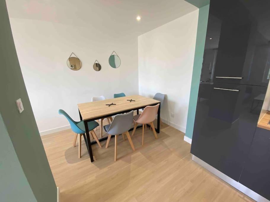 Appartement Familial, 2 Chambres, En Rdc Sur Cour サン・フロランタン エクステリア 写真