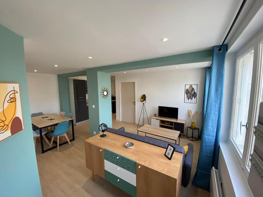 Appartement Familial, 2 Chambres, En Rdc Sur Cour サン・フロランタン エクステリア 写真